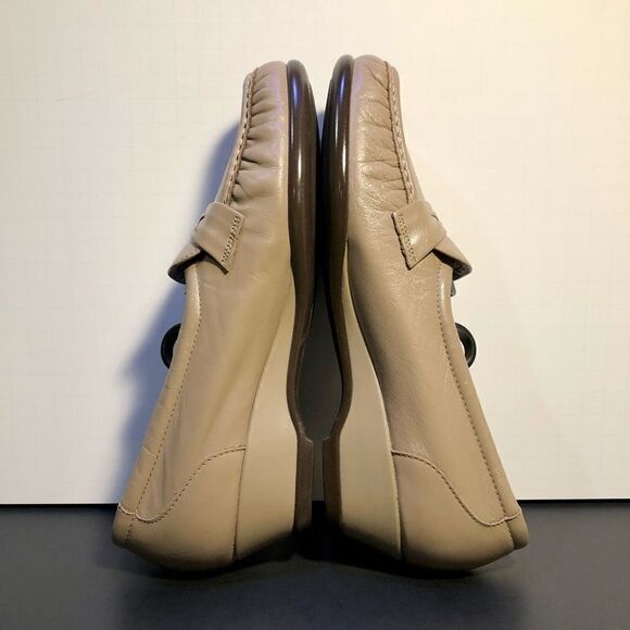 Womens SAS Tripad Comfort Beige Slip On Loafers / Size 7 - Picture 7 of 9